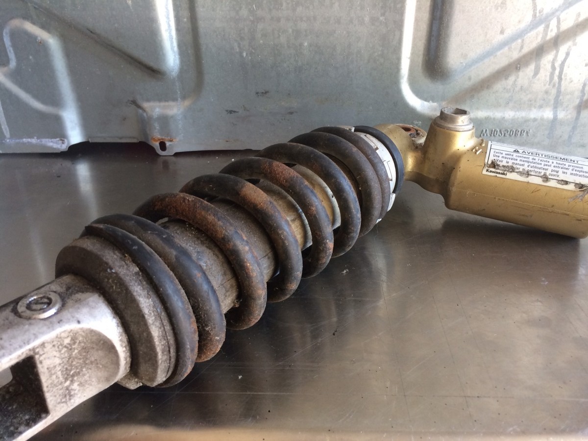 Kawasaki ZX9 2000 Shock | eBay