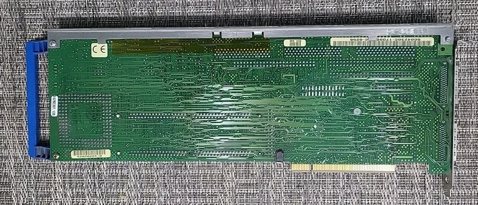 American Megatrends MegaRAID Series 428 REV D-1 w/ Battery BAT-NIMH-4.8-03 (D6) - Image 2 of 4