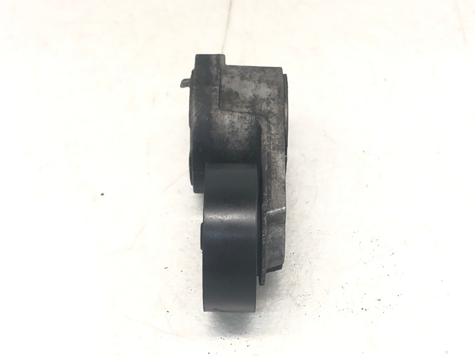 2017-2020 MASERATI LEVANTE 3.0L ENGINE MOTOR DRIVE BELT TENSIONER W/ PULLEY OEM