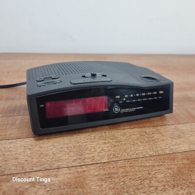 GE Clock Radio AM/FM Radio Alarm 7-4813B Digital Tested Works