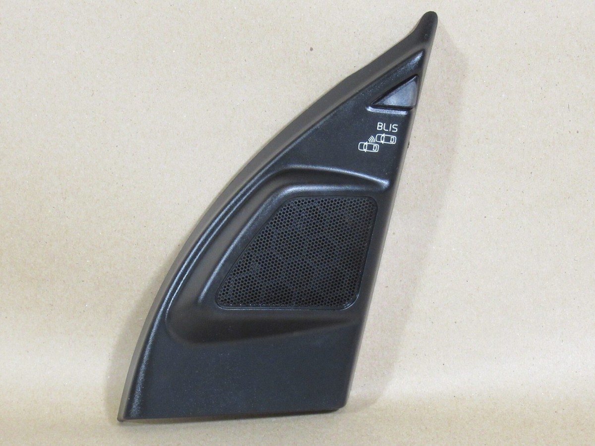 07-14 VOLVO XC90 Passenger Right Front Door Tweeter Speaker Cover