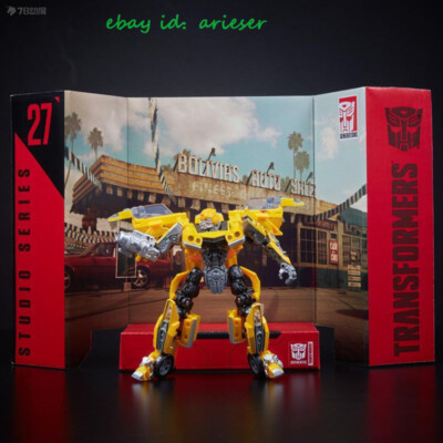 Takara Tomy Ss-27 Clunker Bumblebee Transform Deluxe Class Action