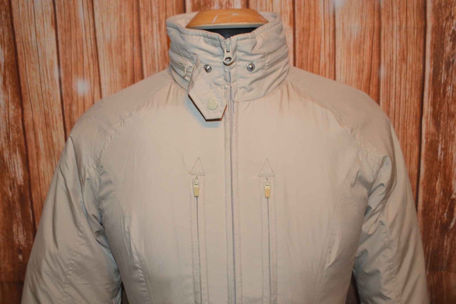 Tommy Hilfiger Women's Outerwear Beige Puff Down Waist Belt Winter Coat Sz S thumbnail 2