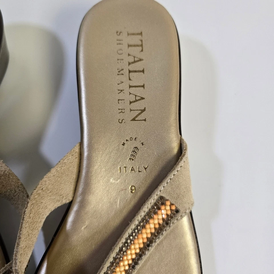 Sandálias tanga com miçangas e salto pequeno italianas tamanho 9 - Imagem 3 de 4