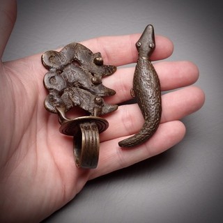 Antiguo anillo africano Akan Asante Ashanti bronce oro peso cocodrilo camaleón