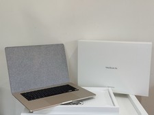 Apple MacBook Air 15" 2025 M4 10 Core GPU 16GB RAM 256GB SSD AppleCare Valid
