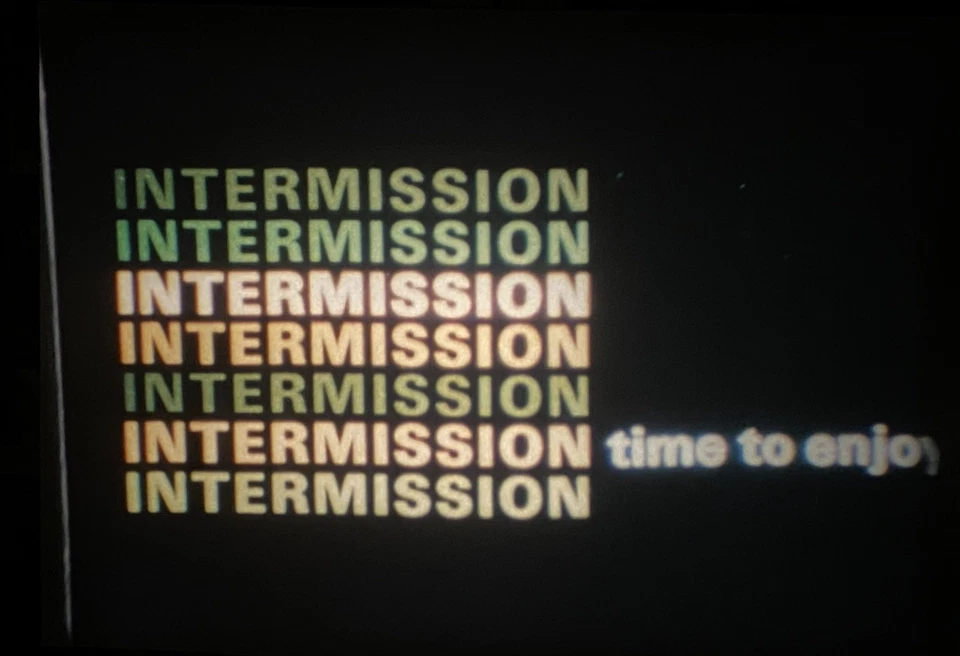 Super8 Werbespots UK: GIN, CAKE, DIPPERS und NUTS u.a. engl. Magnetton - Bild 2 von 4