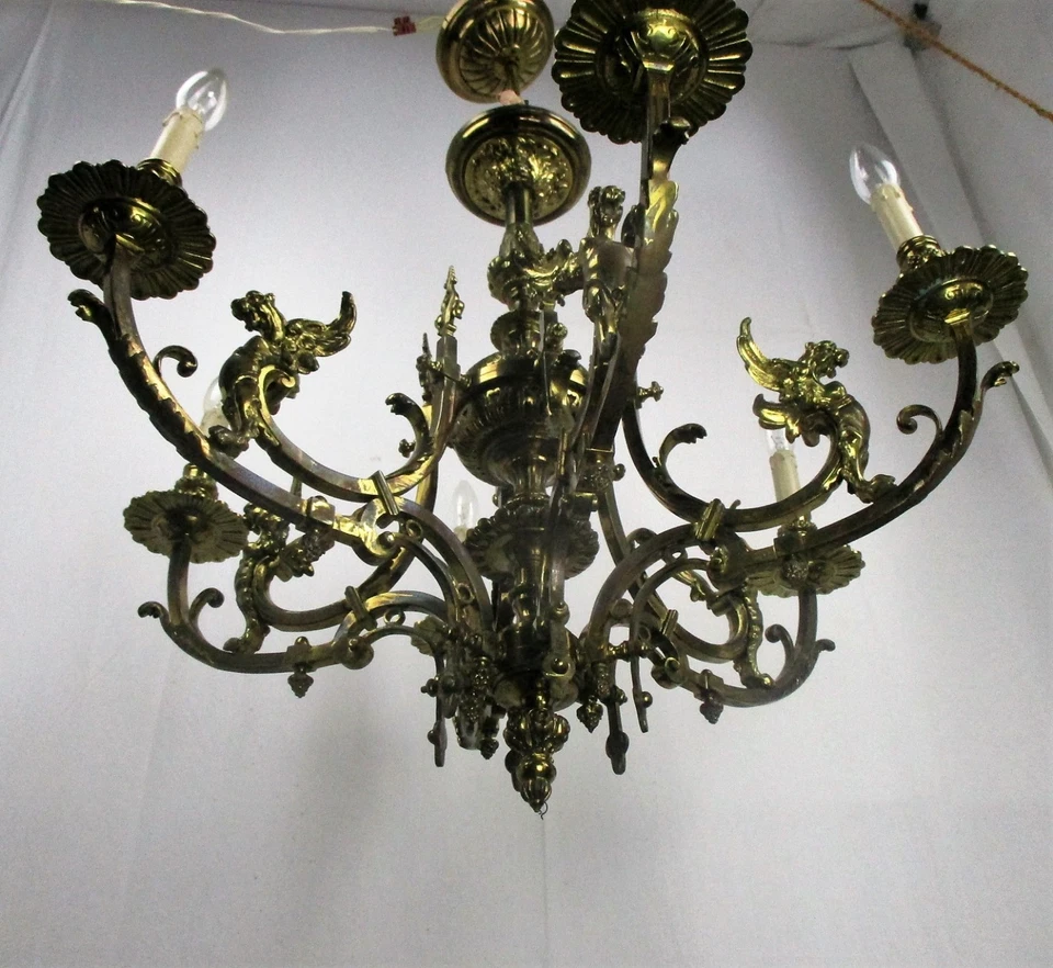 Impresionante castillo de bronce gótico del siglo XVIII-XIX Imperio araña dragones difícil de encontrar   Foto 3 de 4