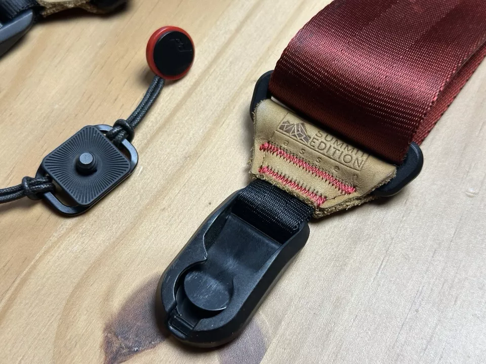 Peak Design Slide Camera Strap Summit Edition (RED) LIMITED EDITION - Image 2 of 4