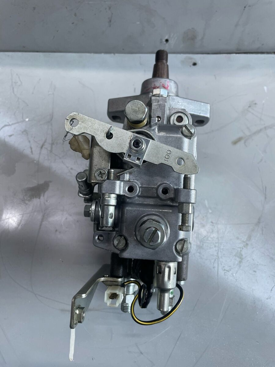 FORKLIFT KOMATSU 4D95 104742-7044 OEM ZEXEL FUEL INJECTION FORKLIFT KOMATSU 4D95 104742-7044 OEM ZEXEL FUEL INJECTION