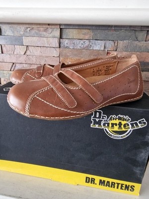 Dr. Martens braune flache Leder Slipper Schuhe - Größe 4 - NEU.