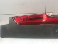 Rückleuchte links Renault Trafic II Kasten FL 93857722 P19152058
