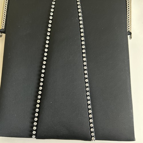 CLASSY DIAMANTE Studded Black Crepe Evening Bag-Vintage- Unused- 16 x 18 cm - Picture 2 of 6
