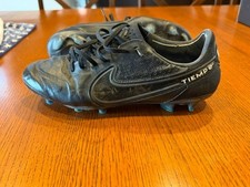 Nike Tiempo Legend Elite black cleats