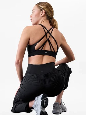 Athleta Solace Bra D-DD Sports Bra Yoga Pilates | Black  MEDIUM M   #657431 NEW
