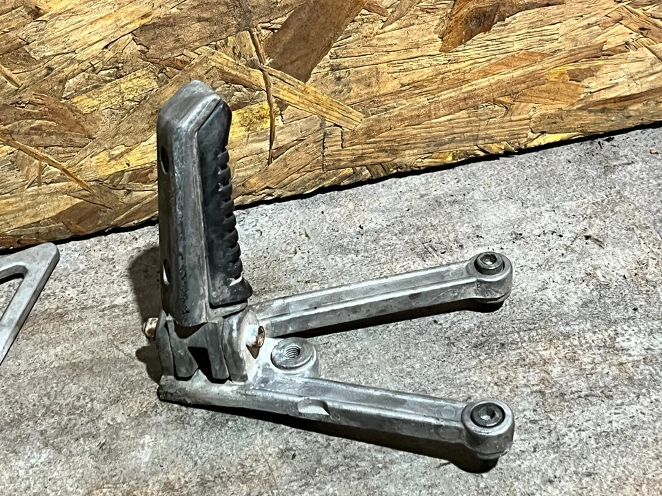 Reposapiés de acompañante Pampera 250 gas gas gas reposapiés de gas estribo Foto 3 de 4