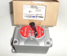 ⭐NEW IN BOX⭐ APPLETON EFSC175F1 EXPLOSION PROOF 1-Pole SNAP SWITCH 3/4" NPT