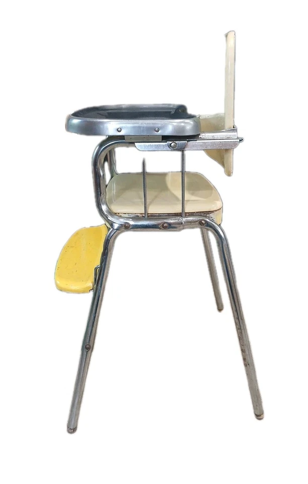 Trona antigua en excelente estado para su edad amarillo posible Cosco  Foto 2 de 4