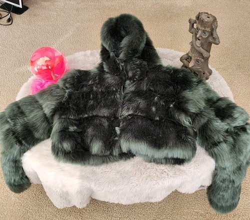 NYKKO'S DRIP Faux Fur Cropped Hooded Coat Christmas Green Size L - Picture 2 of 5