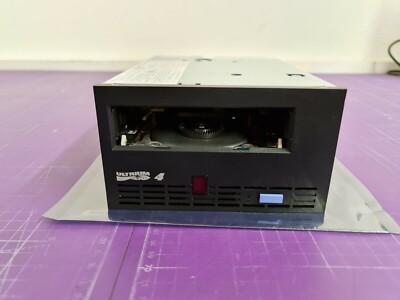 IBM TotalStorage Ultrium TSU340 P/N: 95P4779 Bandlaufwerk UR
