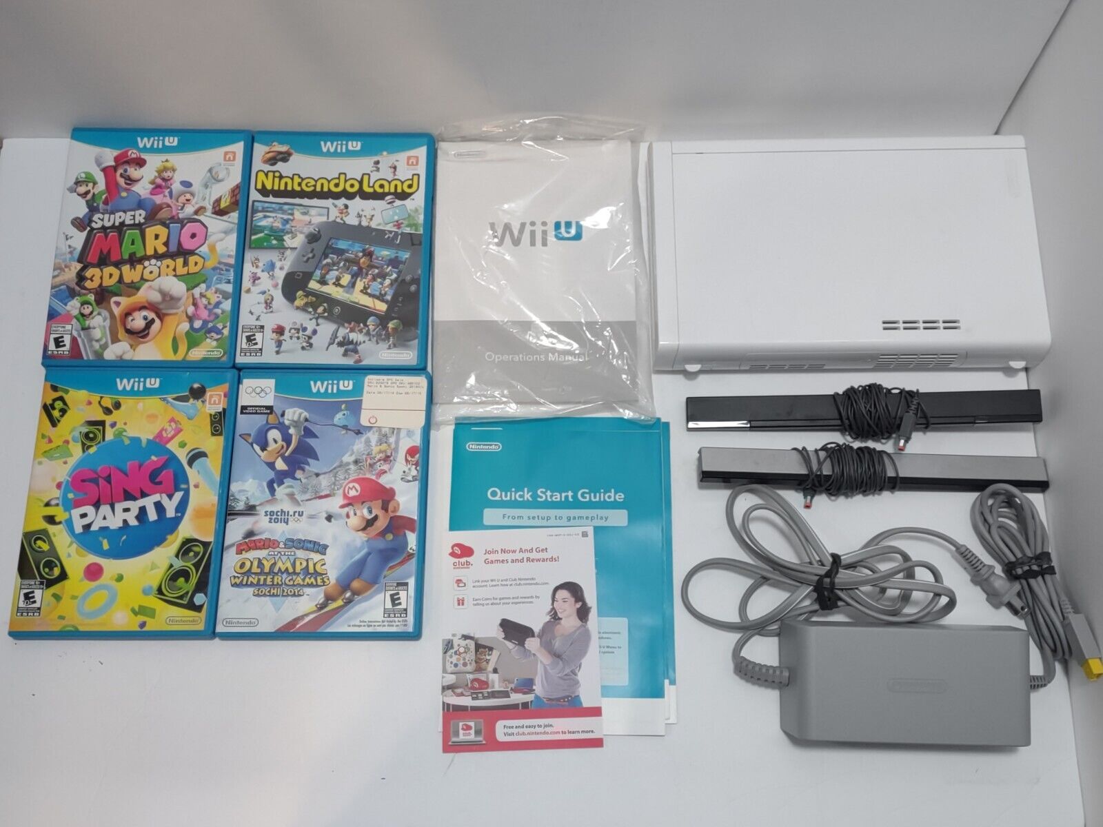 Refurbished: Wii U Deluxe Set 8GB White With Super Mario 3D World And Nintendo  Land 