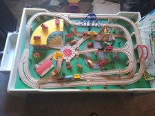 Awesome train sets with Thomas and friends trains