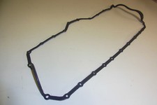 ORIGINAL® Dr.Motor Automotive Zylinderkopfhaube für Jeep WRANGLER III CHEROKEE