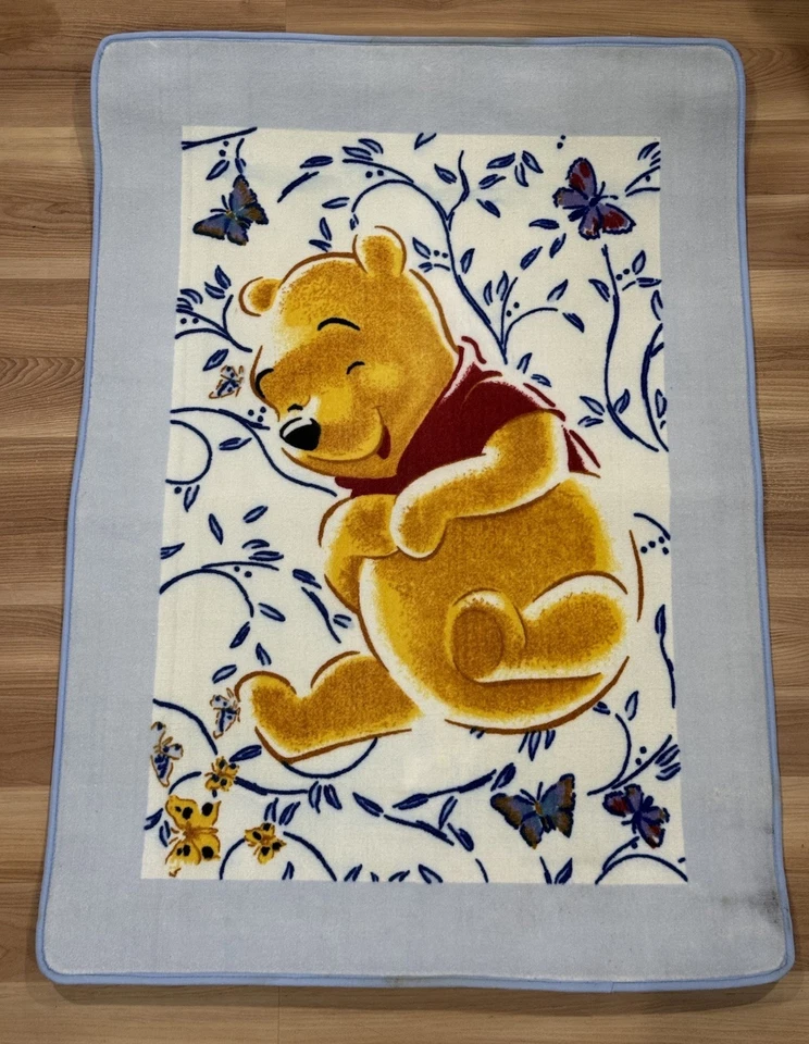 Alfombra Disney "Winnie The Pooh" azul cielo/multi 29,5 pulgadas x 41,5 pulgadas ~ nueva sin etiqueta Foto 2 de 4
