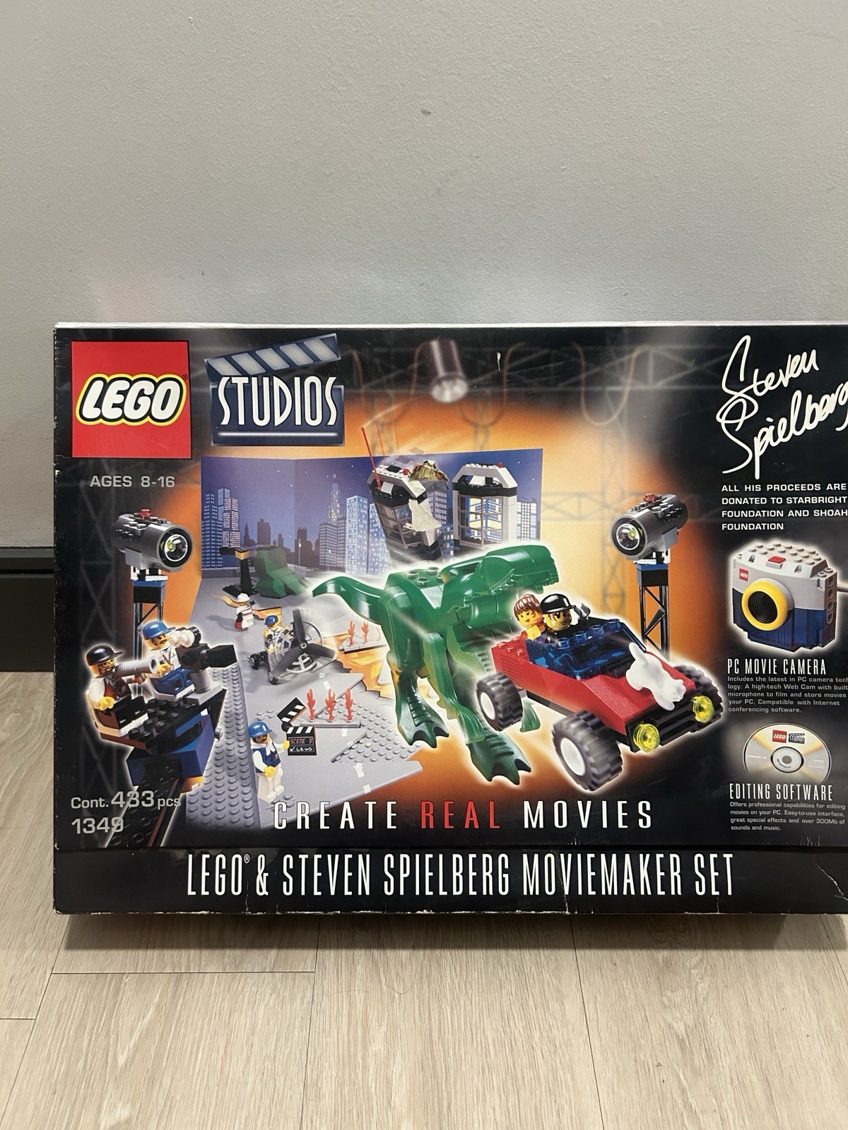 LEGO Studios: #1349 Steven Spielberg Moviemaker Set (2000)  With Box & Camera