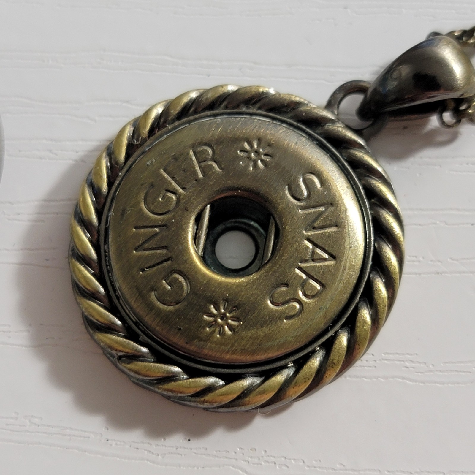 Ginger Snaps Multicolor Crystal Circle Pendant Ne… - image 11