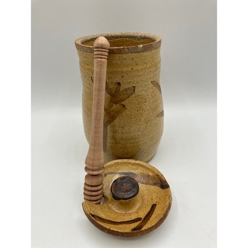 Handmade Studio Pottery Stoneware Honey Pot with Lid and Wood Dipper 5.5"H - Picture 3 of 7