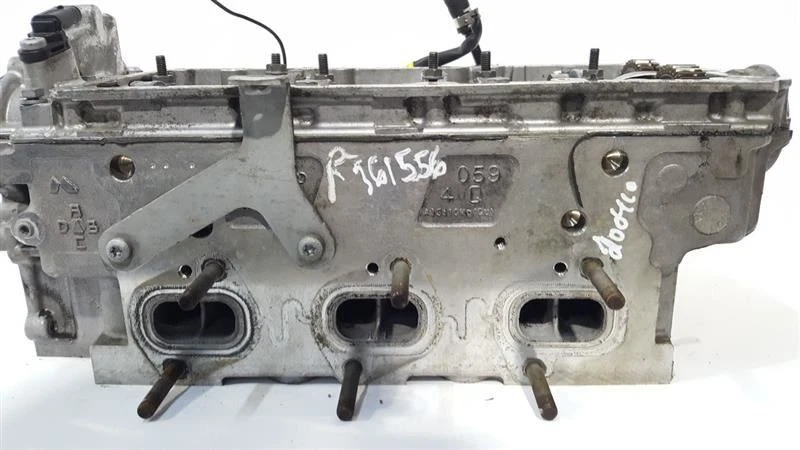 Conjunto de culata derecha 3,0 L TDI OEM 2009 2010 2011 2012 Audi Q7 Foto 3 de 4