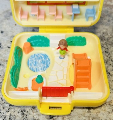 Vintage Polly Pocket Midge's Play School Compact Set Bluebird Toys