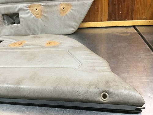 Triumph TR7 • Original Interior Door Panel Set. For Parts. KT832 - Picture 10 of 14
