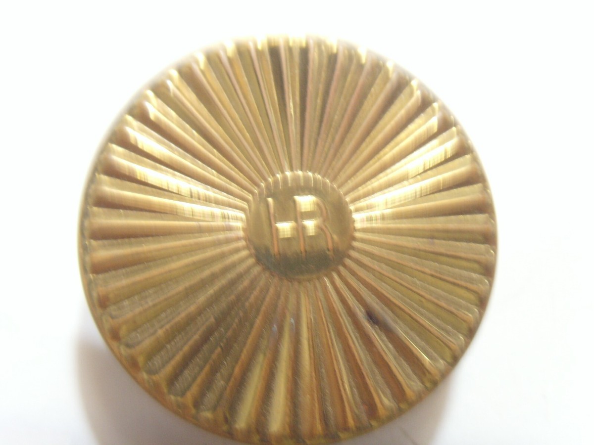 Vintage Helena Rubinstein Gold tone metal compact mirror