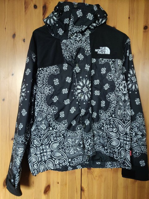 tnf supreme bandana jacket