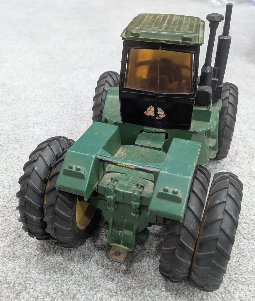 John Deere 8560 4x4 Duals 1/16 1988 Foto 2 de 4