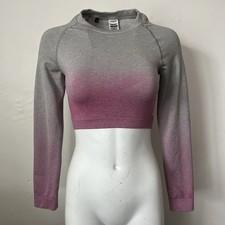 Gymshark Cropped Athletic Top Womens M Long Sleeve Compression Stretch Pink/Gray