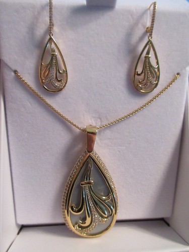 Diamonique Lux Vue Adjustable Goldtone Necklace Magnifier & Mirror w/ Earrings