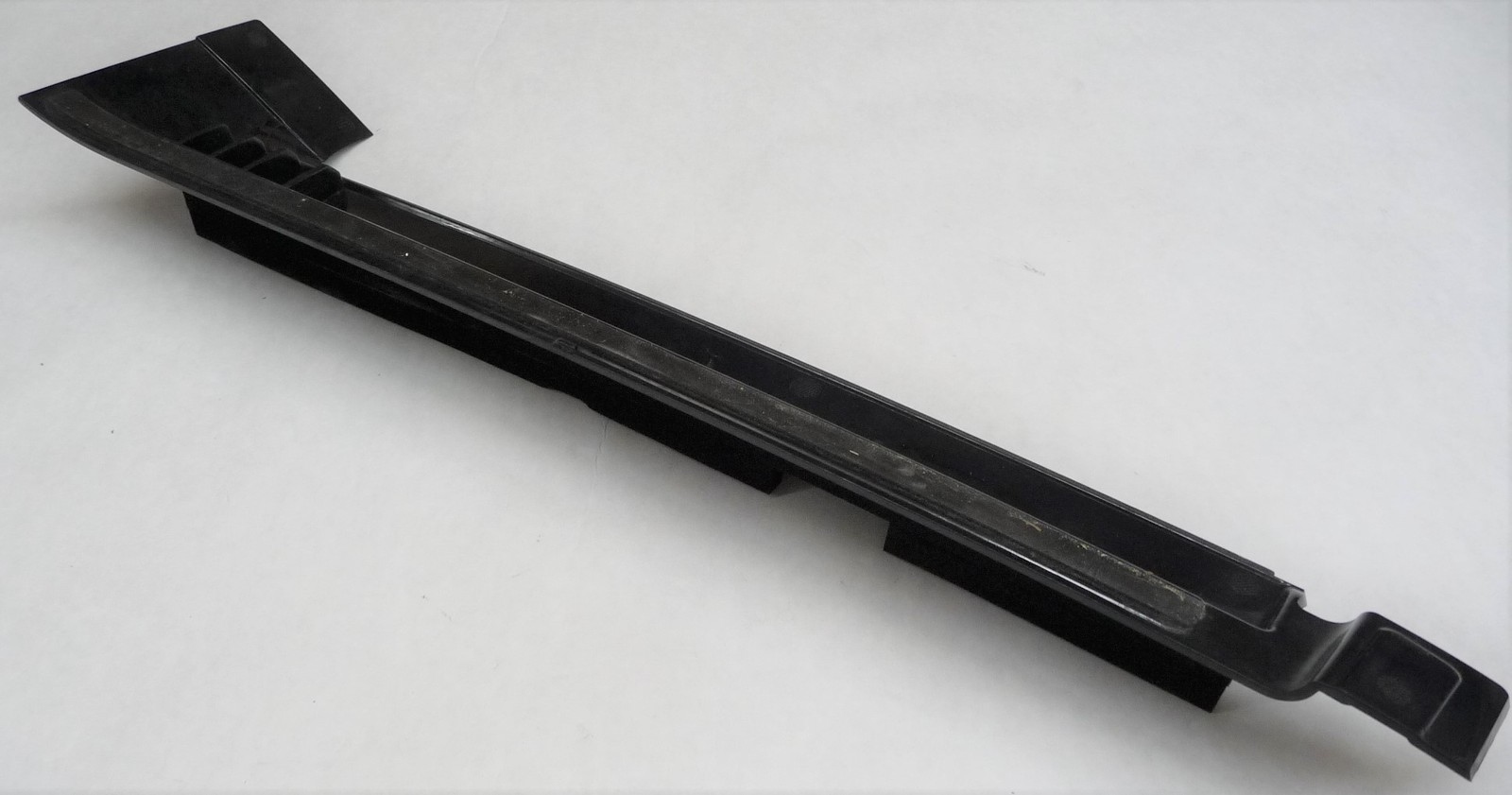 Rolls-Royce Cullinan 2018-2024 Front Left Trim insert P/N 51117499369