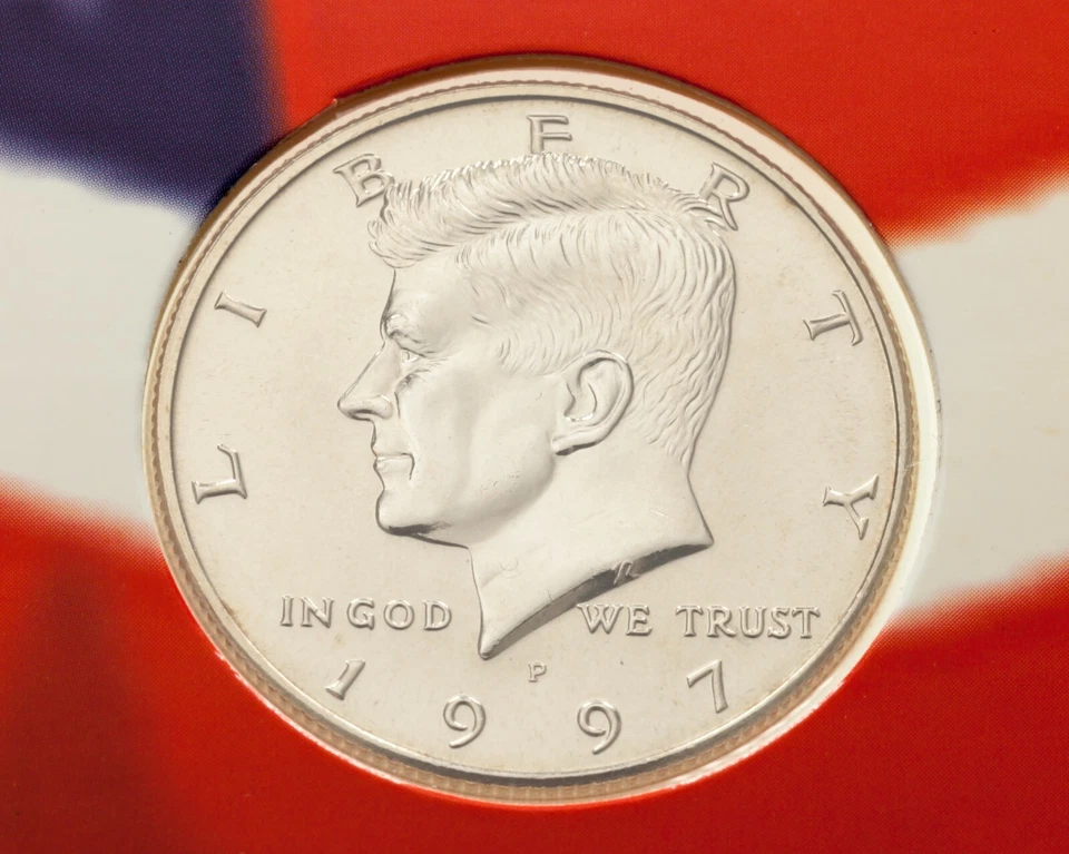 1997 Royal Mint United Coin Collection 3 Complete Sets US & UK - Image 2 of 4