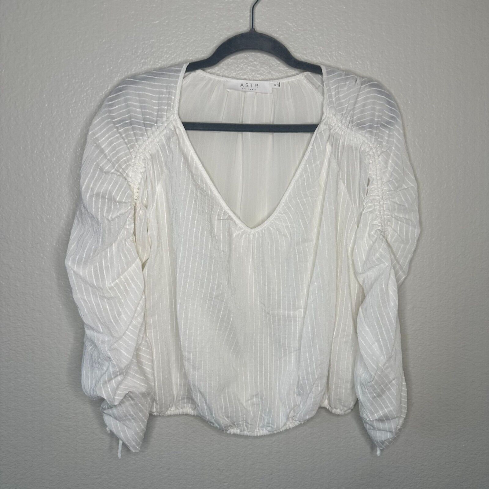 Astr The Label White V Neck Blouse Ruched Sleeves… - image 1