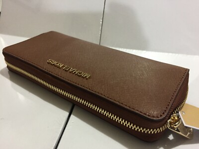 Michael Kors Jet Set Item Travel Zip Around Leather Wallet | eBay