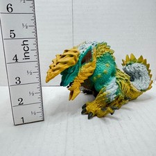 #A0339 japan anime Figure Monster Hunter Jinouga