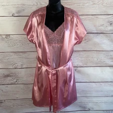 NINE & COMPANY Womens M Pink Satin Short Nightgown Robe Romantic Sexy B20