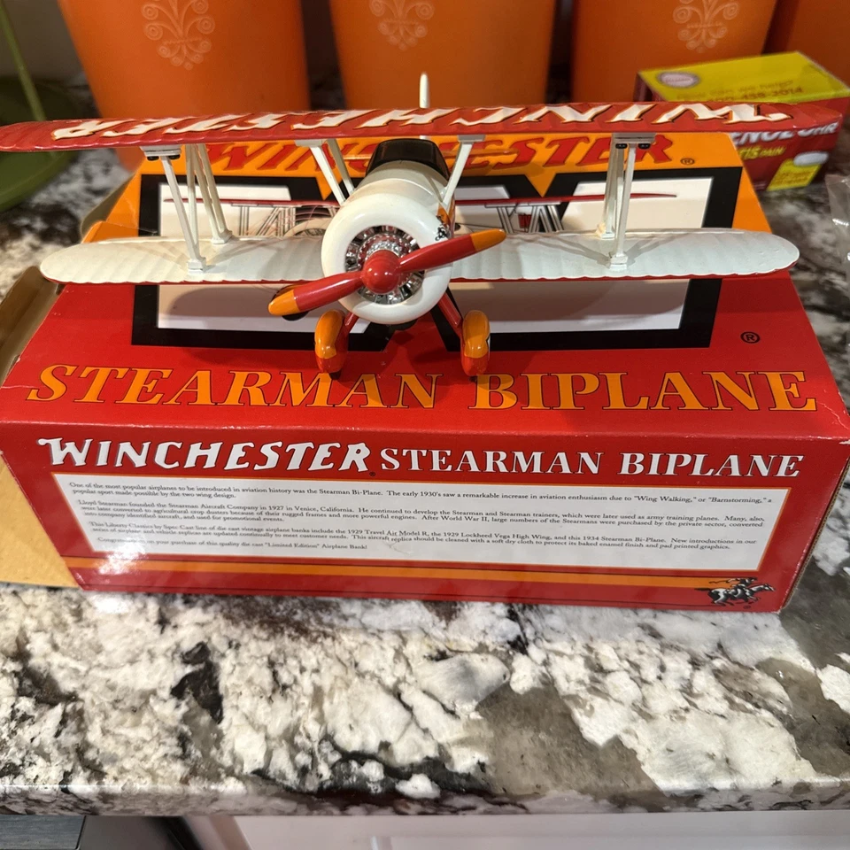 Winchester Spearman Biplane Liberty Classics Die Cast Metal Edición Limitada Foto 2 de 4