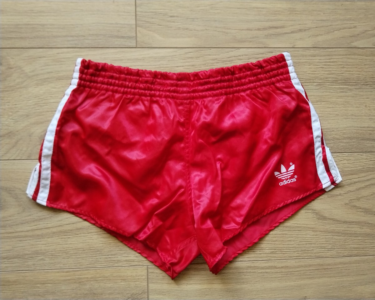 パンツ 1980s vintage DESCENTE adidas shorts s-l1200.jpg