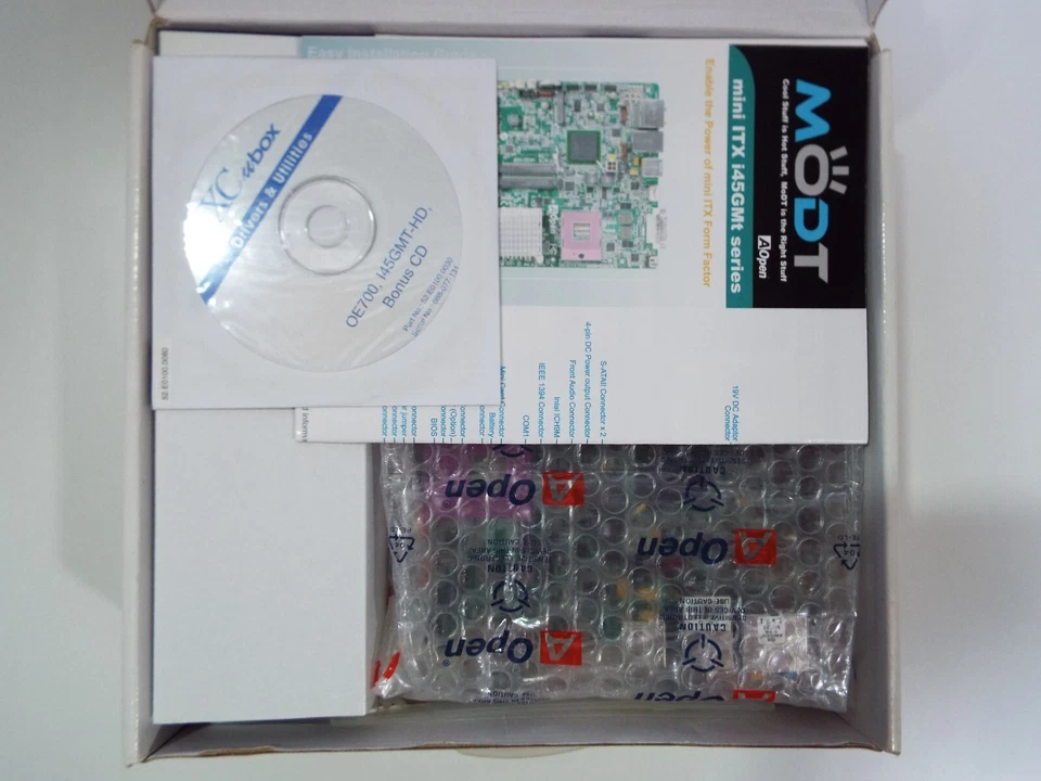 Aopen i45GMT Socket P GM45 Mini-ITX Motherboard with PSU 135W AC Adaptor - Image 2 of 4