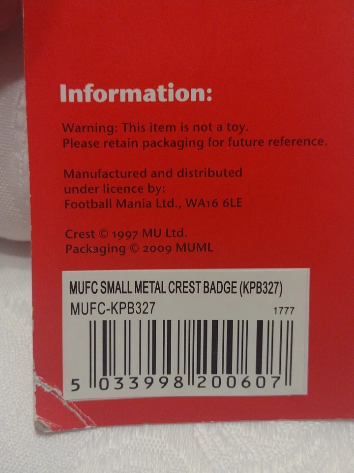 Manchester United Officially Licensed Pin Badge Sealed in Package - Image 4 of 4