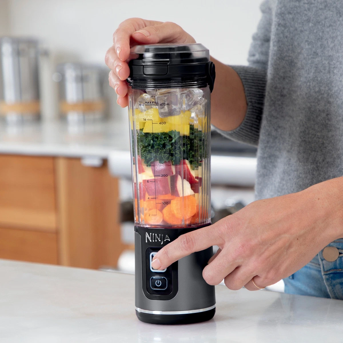 Ninja - Blast 18 oz. Portable Blender - Black